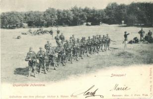 Ungarische Infanterie 'Schiessen!' / K.u.K. gyalogsági katonák lőgyakorlatozása, Atelier A. Huber / K.u.K. infantry shooting practice on field (EK)