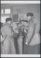 cca 1960 Budapest, Zalka Máté téri talponálló és látkép, 2 db vintage negatívról készült mai nagyítás, Keveházi János hagyatékából, 25x18 cm