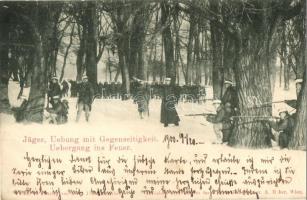 Jäger, Übung mit Gegenseitigkeit. Übergang ins Feuer / K.u.K. vadászok gyakorlatozása az erdőben télen / K.u.K. infantry practice on field