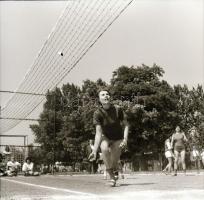 cca 1967 Agárd MABEOSZ SE sporteseményei, sportolói, 13 db vintage negatív Sinka Antal (?-?) hagyatékából, aki a velencei AGROKOMPLEX fotósa volt az 1960-as, 1970-es években, 6x6 cm