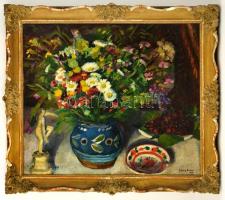 Basch Andor (1885-1944): Virágcsendélet. Olaj, vászon, jelzett, sérült antik keretben, 51×59 cm