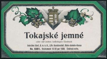 cca 1920-1930 Tokajské jemné, tokaji borcímke, italcímke-minta, cseh nyelven, magyar címerrel, német nyelven, Gebrüder Jllert G.m.b.H. Lithographische Kunstanstalt, Klein-Auheim-Hanau. / cca 1920-1930 Tokajské jemné, wine label, drink label sample, in Czech language, with Hungarian coat of arms, in German language, Gebrüder Jllert G.m.b.H. Lithographische Kunstanstalt, Klein-Auheim-Hanau.