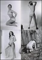 cca 1975 Lányok, asszonyok pucér kavalkádja, 44 db szolidan erotikus fotó, vintage negatívokról kész...