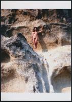 cca 1979 Sziklakertnek ékszerei, 3 db szolidan erotikus fotó, vintage negatívokról készült mai nagyí...