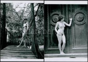 cca 1977 Idegenvezető, 4 db szolidan erotikus fotó, vintage negatívokról készült mai nagyítások, 25x18 cm / 4 erotic photos, 25x18 cm