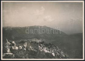 cca 1910 Magas-Tátra, Fehértavi csúcs panorámája, Erdélyi Mór felvétele, hátulján feliratozva, 11,5x16 cm / Vysoké Tatry, mountains peak, vintage photo, with notes on its back