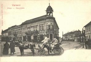 Versec, Vrsac; Fő tér hintóval, Takarékpénztár, Frisch Hugó, Johann Dimitrijevits, Josef Unger és Dusán Romits, lovashintó. Kehrer Lajos kiadása / Hauptplatz / main square, savings bank, shops, horse cart