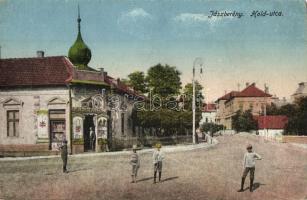 Jászberény, Hold utca, Farkas M. üzlete (kopott sarkak / worn corners)
