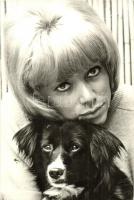 34 db főleg MODERN híres színész és énekes / 34 mostly modern famous actors, actresses, singers