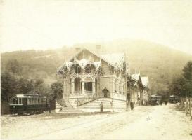 12 db MODERN magyar és külföldi villamosos motívumlap / 12 modern Hungarian and European trams