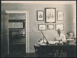 cca 1940-1941 Egy Széchenyi leszármazott fotói, 3 db, 18x23 cm