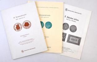 6db-os árverési katalógus tétel, benne Pannonia Terra Numizmatikai Kft.: 2. Ajánlati árlista, Kamaraárverés 2000., II. Kamaraárverés 2001., III. Kamaraárverés 2002., IV. Kamarárverés 2003. + MÉE Országos Éremcsere-közvetítés 2003. Mind használt, de jó állapotban.
