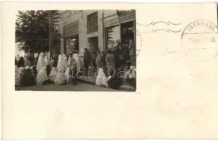 1930 Konya, Turkish women in front of a shop, photo
