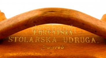 Régi fa tapper (itatós) 'I. Hrvatskka Stolarska Udruga Zagreb' felirattal, jelzett, 17x8 c...