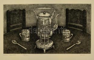 Gacs Gábor (1930-): Csendélet szamovárral. Rézkarc, papír, jelzett, 20×36 cm