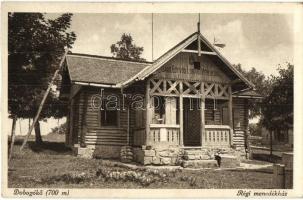 11 db főleg MODERN képeslap turistaházakról / 11 mostly MODERN postcards of mountain chalets, cottag...