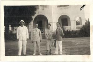 16 db RÉGI magyar városképes lap, vegyes minőség / 16 pre-1945 Hungarian town-view postcards in mixe...