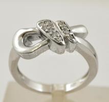 Ezüst(Ag) masnis gyűrű, jelzett, méret: 52, bruttó: 3,7 g