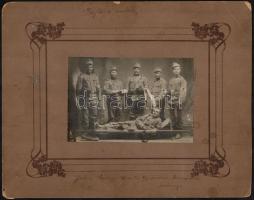 1914 Trebinje emlék. Vöröskeresztes katonák nagyméretű keményhátú fotó 29x 22 cm
