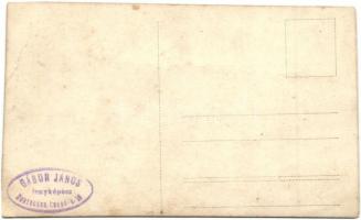 Debrecen, Magyar Királyi Méntelep katonákkal. Gábor János felvétele, photo (EK)