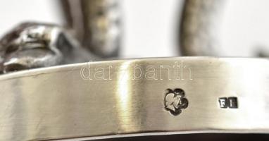 Ezüst(Ag) delfinlábas fűszertartó, jelzett, m: 6 cm, nettó:103,5 g