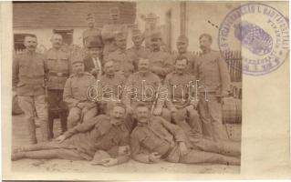 1916 Valjevo, M. Kir. 8. Népfölkelő Parancsnokság 1. Hadtáposztály Gazdászati Hivatal katonái, csoportkép / WWI K.u.K. military, soldiers group photo in Serbia