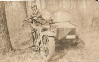 1938 Oldalkocsis motorkerékpár versenyző / Sidecar motorbicycle racer, photo