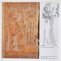 Vegyes egyiptomi témájú könyvek, 2 db: 
Vörös Győző: Templom Théba koronáján. Bp., é.n., Százszorsz...