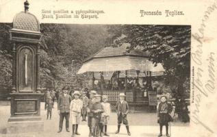 Trencsénteplic-fürdő, Bad Trencianske Teplice; Zene pavilon a gyógysétányon / Music pavilion in spa park promenade (b)