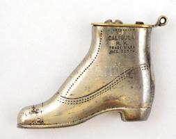 cca 1900 Alpakka cipő alakú öngyújtó, jelzett(Caligula R.K.), 5x4x1 cm