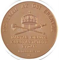 DN "Koronázási szett - 1867" aranyozott rézötvözet utánveret emlékérem pár dísztokban, tan...