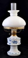 Wallendorf porcelán petróleum lámpa, burával, jelzett, matricás, hibátlan, m:46 cm