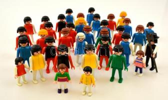 37 db Geobra playmobil műanyag figura, jó állapotban