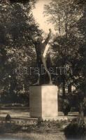 ~1940 Kassa, Kosice; Széchenyi liget, Budapest által ajándékozott Felszabadulás emlékmű / park, monument, Győri és Boros photo