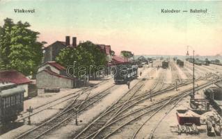 Vinkovce, Vinkovci; Kolodvor / Bahnhof / railway station, train