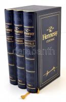 Henessy üres konyakos üveg, könyveket mintázó műbőr tokban, m: 19 cm, tok: 21x10x12 cm