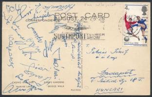 1966 A labdarugó válogatott (Tichy, Albert, Bene, Mészöly, Mátrai, Káposzta, ...stb) üdvözlő sorai a csapattagok aláírásaival, egy Angliából, a világbajnokságról küldött képeslapon.