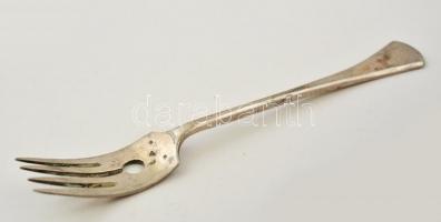 Ezüst(Ag) halvilla, 3 db, jelzett, h: 18 cm, nettó: 138,2 g