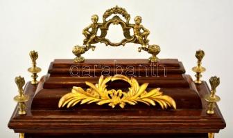 1781 Nagyvárad. Negyedütős barokk asztali óra. Georg Ruppert nagyváradi órás és műszerész jelzett mu...