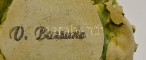 V. Bassano kerámia rózsa, jelzett, kézzel festett, sérüléssel, 7x9x8 cm