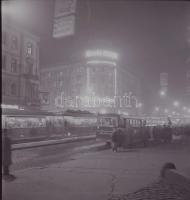 cca 1966 Budapesti városképek, épületfotók, 13 db szabadon felhasználható, vintage negatív, 6x6 cm é...