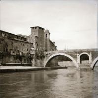 cca 1930 Olaszországi felvételek, 63 db szabadon felhasználható, vintage negatív, 6x6 cm