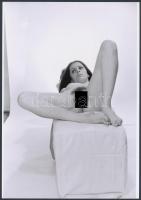 cca 1972 Önismereti gyakorlatok, 3 db szolidan erotikus fénykép, vintage negatívokról készült mai nagyítások, 25x18 cm / 3 erotic photos, 25x18 cm