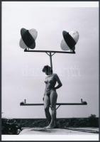 cca 1973 Lapok az akt-aktából, 4 db szolidan erotikus fénykép, vintage negatívokról készült mai nagy...