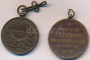 1917. "Károly Bronz Vitézségi Érem" Br kitüntetés mellszalag nélkül. Szign.: Kautsch + 193...