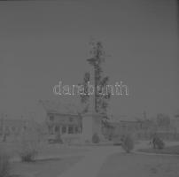 1964 Bónis Katalin: Tátrai út, 28 db vintage negatív egy autóbuszos kirándulásról, 6x6 cm és 9x6 cm