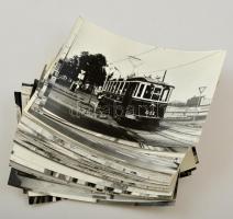 1989 Budapest, nosztalgia villamosok a városban, 54 db feliratozott, jelzett, vintage fotó, 10x14 cm