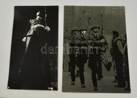 cca 1975 Katonák, 2 db nagyméretű, jelzett, vintage fotóművészeti alkotás, 38x21 cm és 39x28 cm