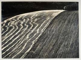 cca 1969 Gebhardt György (1910-1993): Dunántúli táj, feliratozott vintage fotóművészeti alkotás, kasírozva, 29x39 cm
