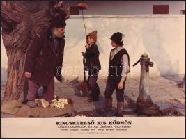 1973 Filmfotók a "Kincskereső Kis Ködmön" című magyar ifjúsági filmből, 2 db, 17x23 cm
